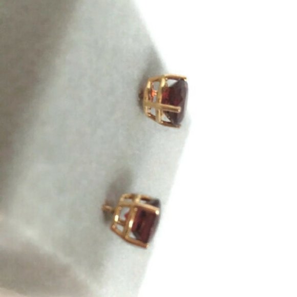 7mm Round Stud Garnet Earrings 14K Prong Set NEW - Picture 8 of 11